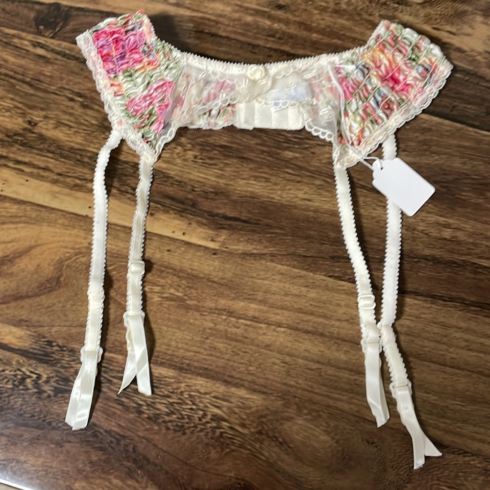 Valentino Intimo Floral Lace Garter Belt